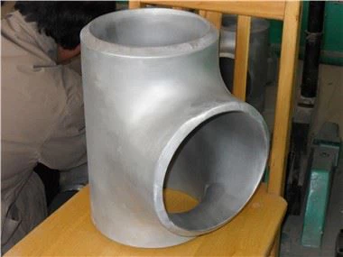 اتصالات لوله فولادی ضد زنگ سه راهی بدون درز 304 304L